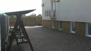 Штормовое: Гостевой Дом Летний Домик Юг