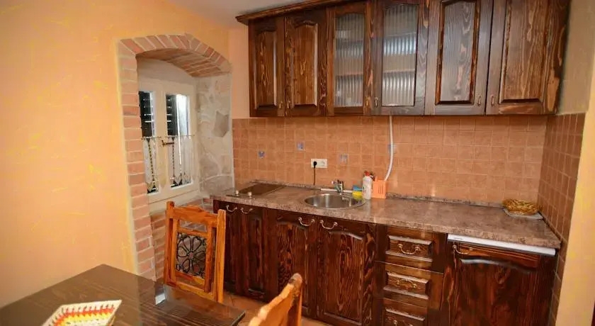 Доброта: Apartman na Pjaci od muzeja
