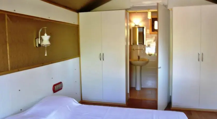 carousel image 5