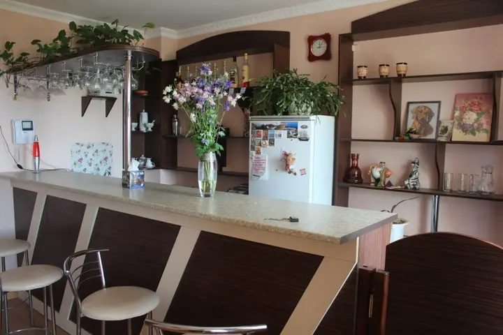 Лучистое: Hotel Kutuzov