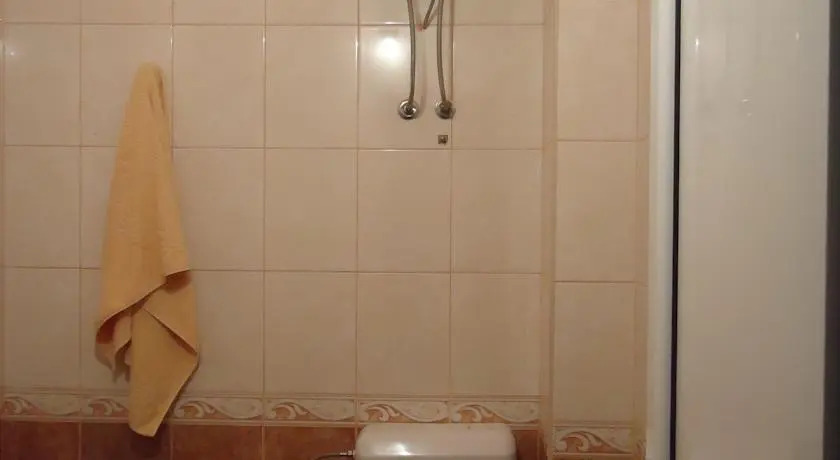 Ульцинь: Adi Apartments