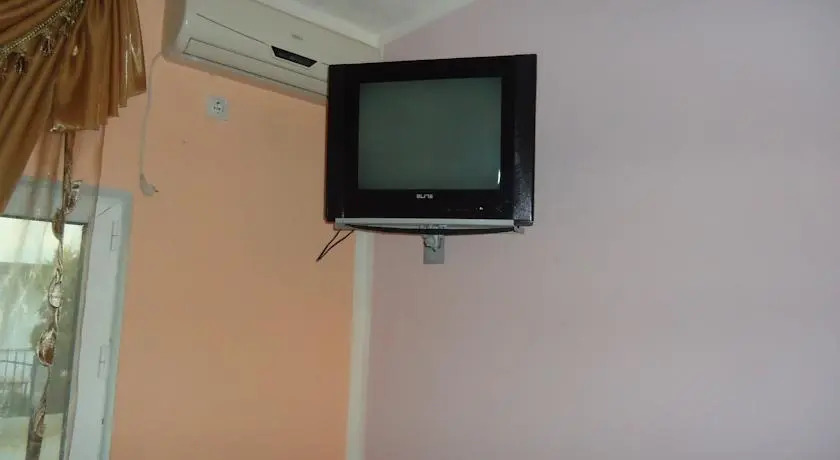 Ульцинь: Adi Apartments