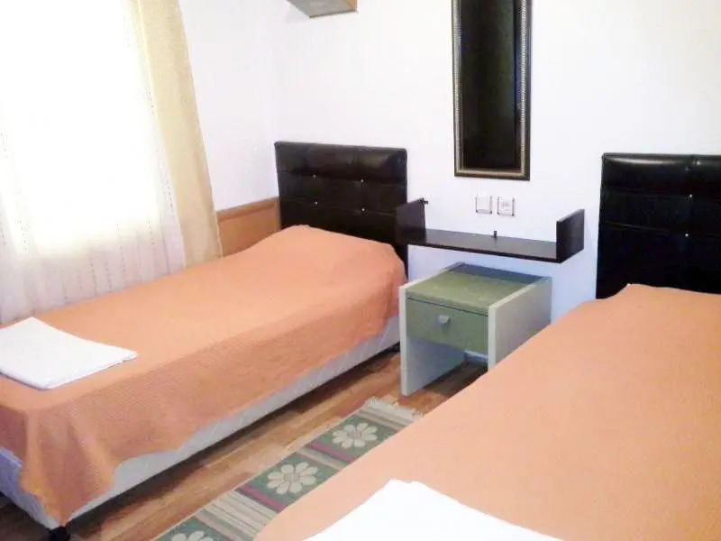 Бодрум: Bodrum Ugur Pansiyon