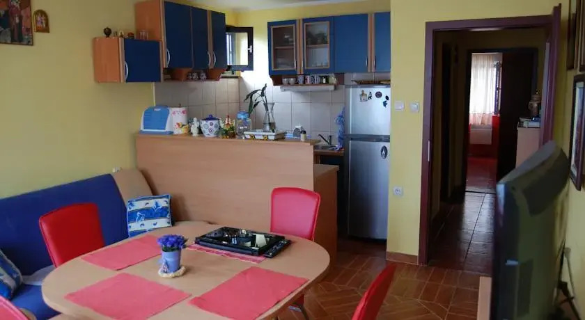 Доброта: Apartments Vuksanović