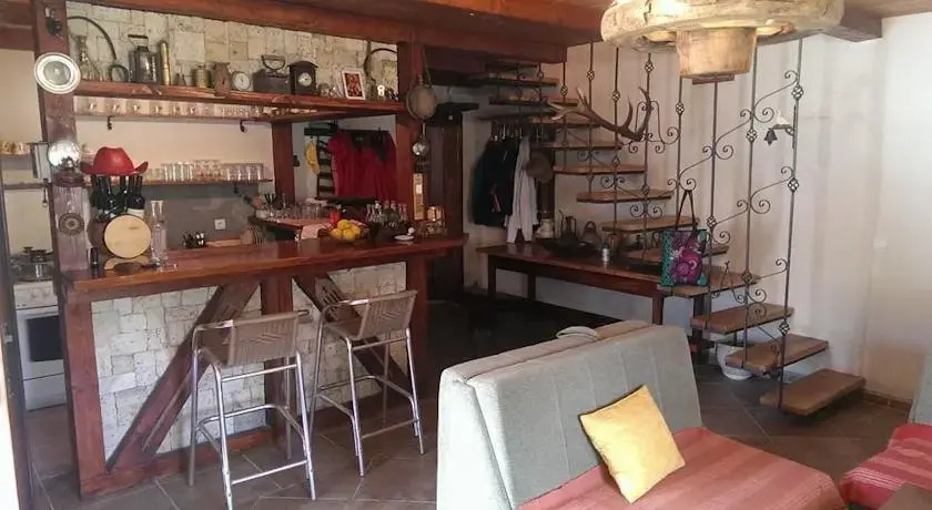 Деновичи: Guest House Lovcen