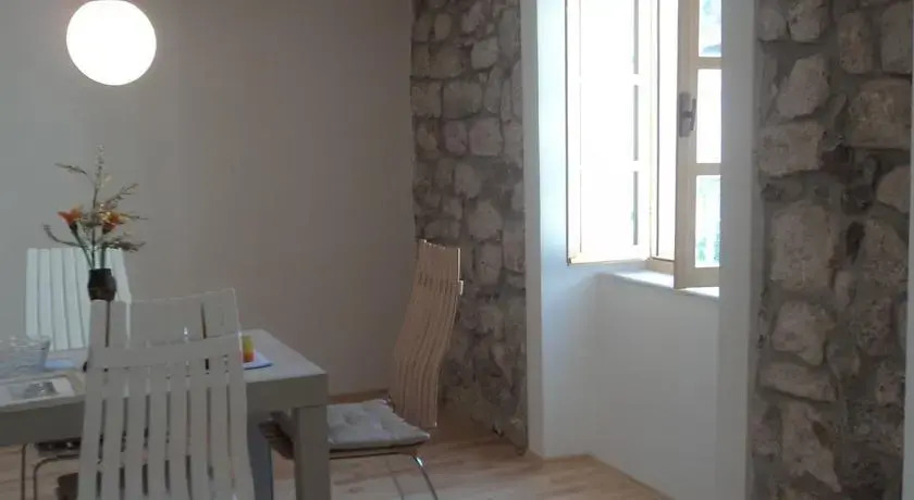 Доброта: Apartman More