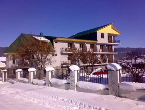Бакуриани: Europe Hotel Bakuriani