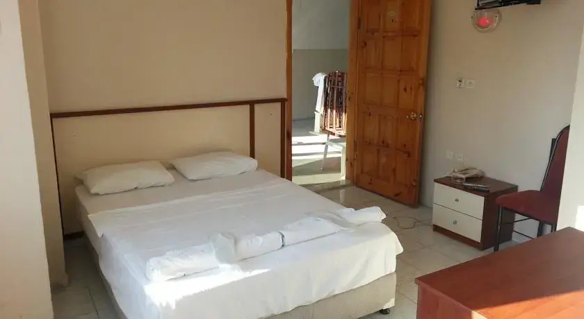 Алтынолук: Cahit Han Hotel