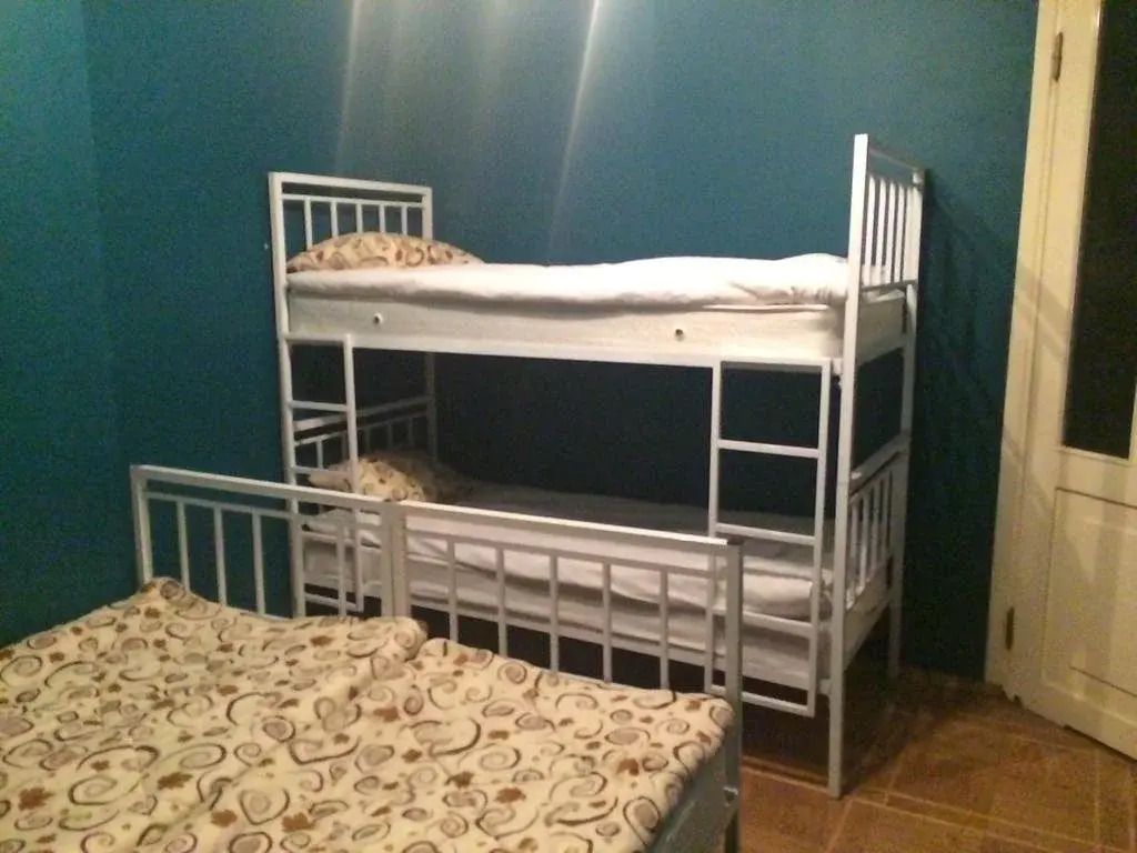 Ереван: Zebra Hostel & Tours