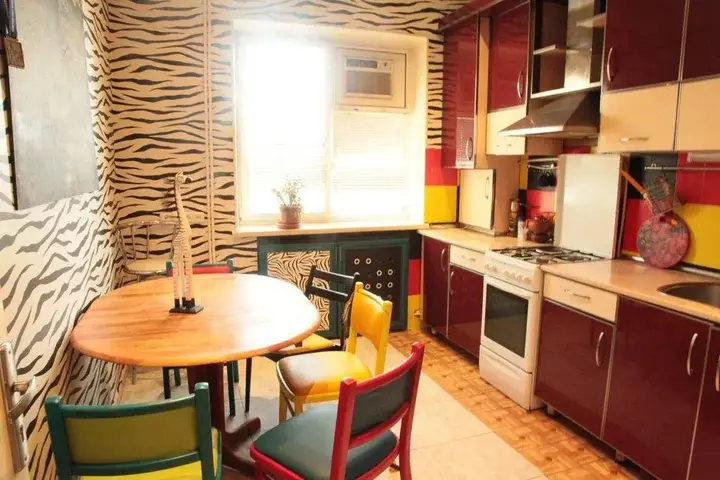 Ереван: Zebra Hostel & Tours