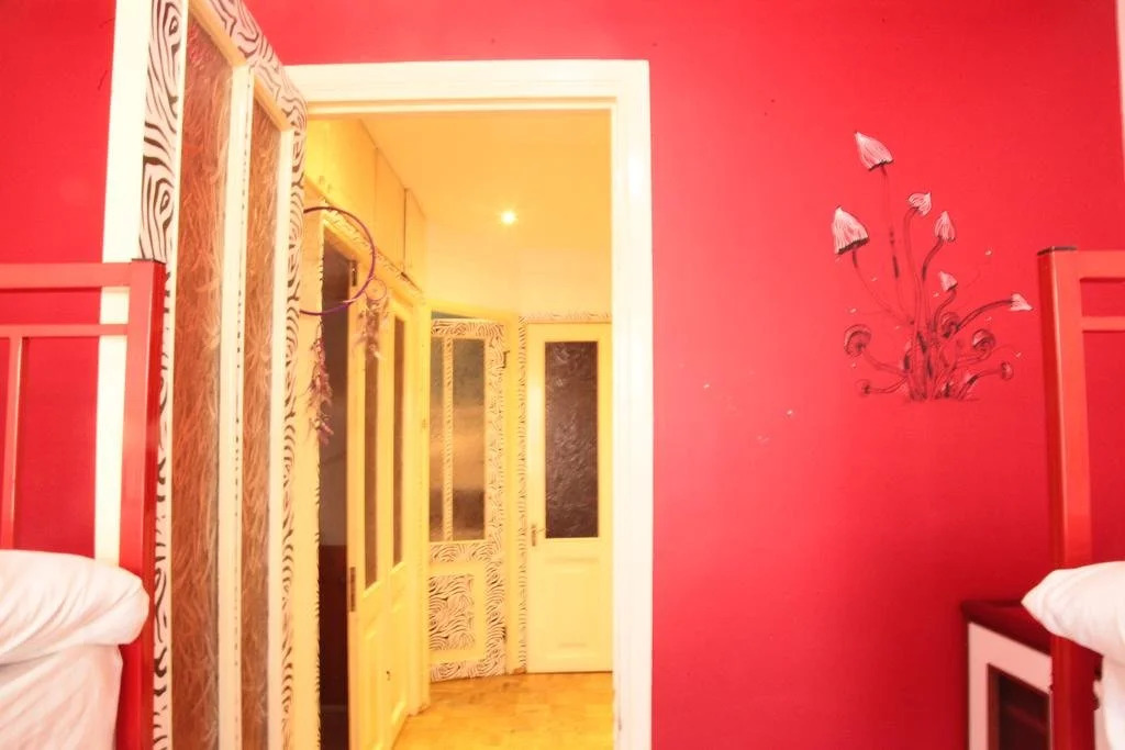 Ереван: Zebra Hostel & Tours