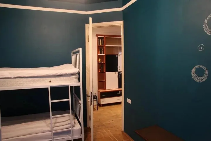 Ереван: Zebra Hostel & Tours