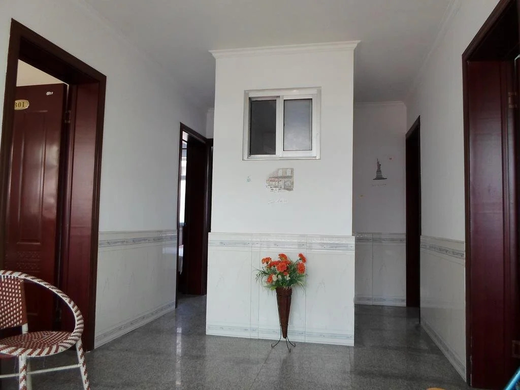 Циньхуандао: Beidaihe Dove Inn