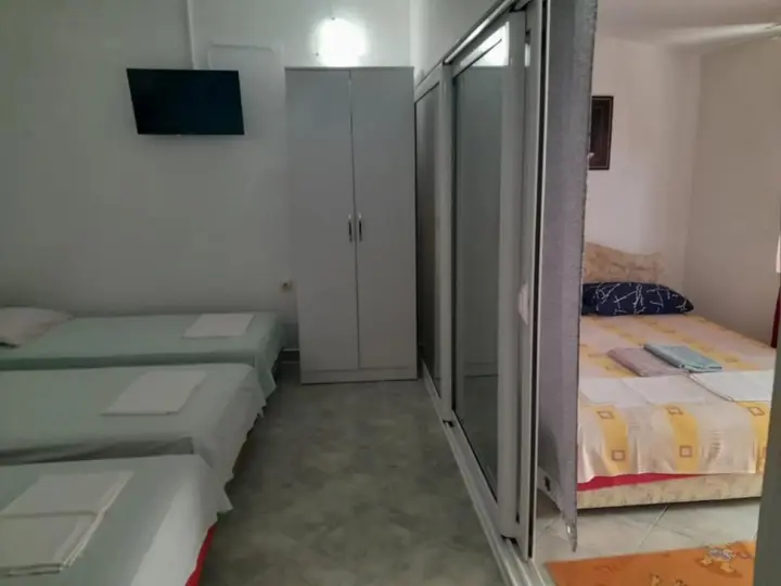 Ульцинь: Guest House OROSHI