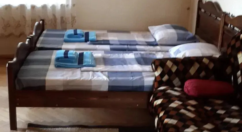 Тбилиси: Guesthouse Dinara