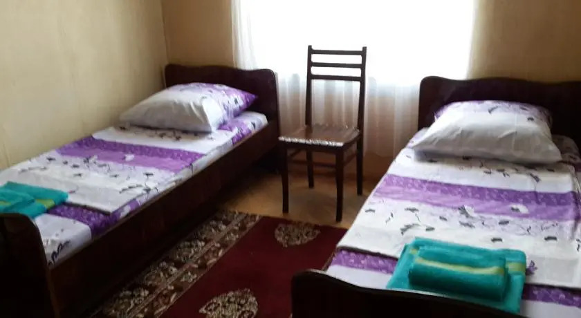 Тбилиси: Guesthouse Dinara