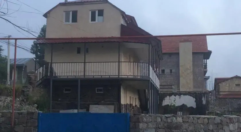Степанцминда: Uptown Kazbegi Guesthouse