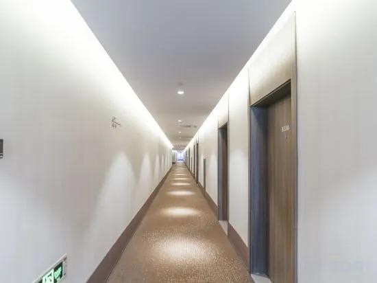 Нинбо: HanTing Hotel (Cixi Longshan)