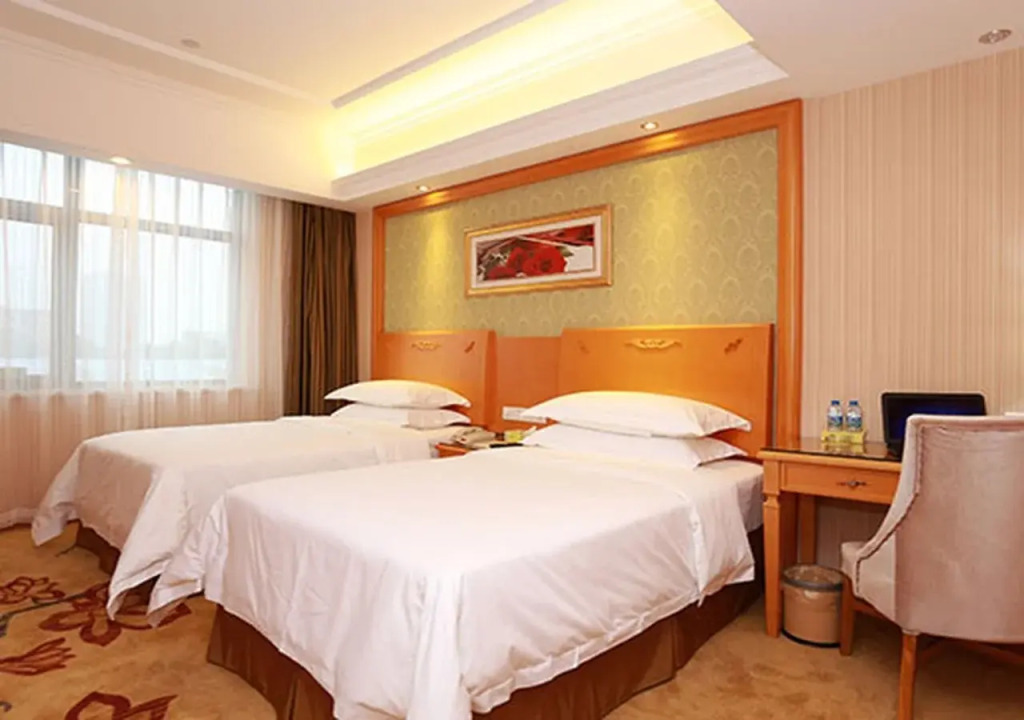 Ухань: Vienna Hotel Wuhan Jiefang Avenue