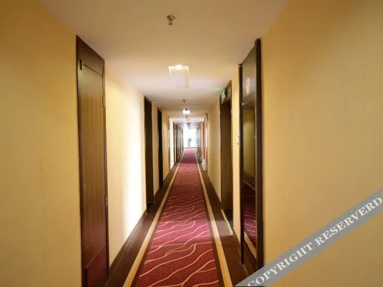 Тайчжоу: Luxury Hotel