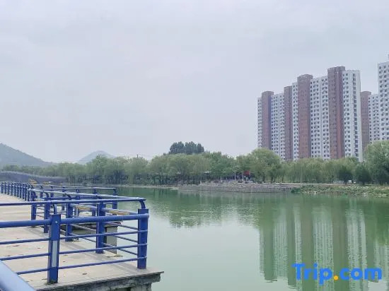Цзинин: Home Inn Neo (Zoucheng Kuanging East Road Store)