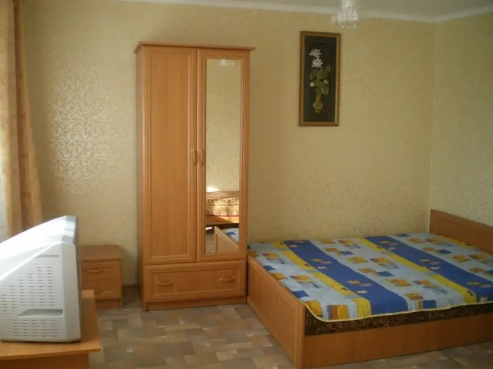 Судак: Guest House Viktoria