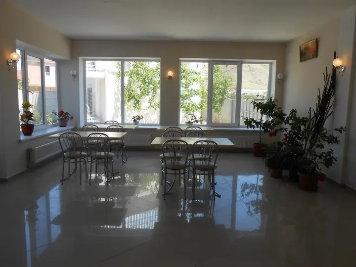 Судак: Guest House Viktoria