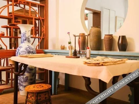 Сучжоу: Floral Hotel·Suzhou Front Hall and Backyard (Pingjiang Road Store)