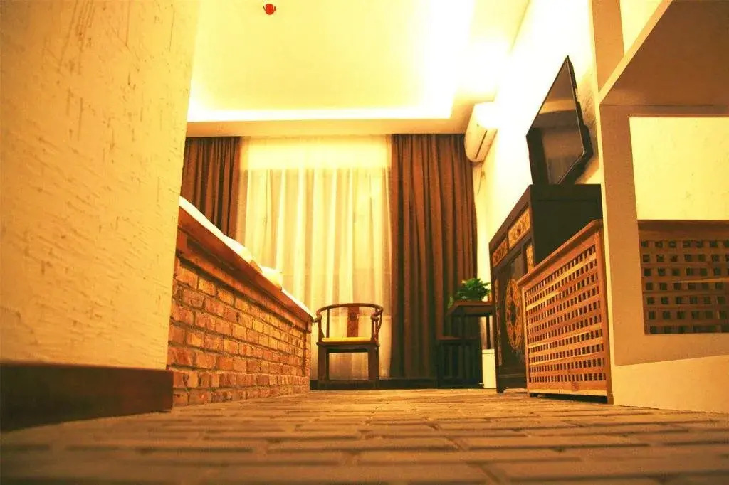 Цзюцюань: Tangren Inn