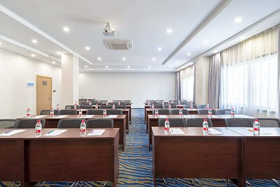 Наньнин: Country Inn & Suites by Radisson, Nanning Keyuan Avenue zoo subway station