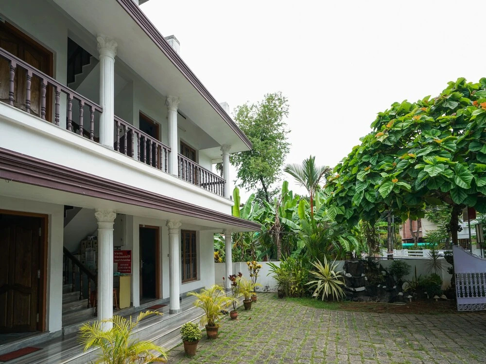 Эрамаллур: OYO 14172 Home Green View Ernakulam Medical Centre