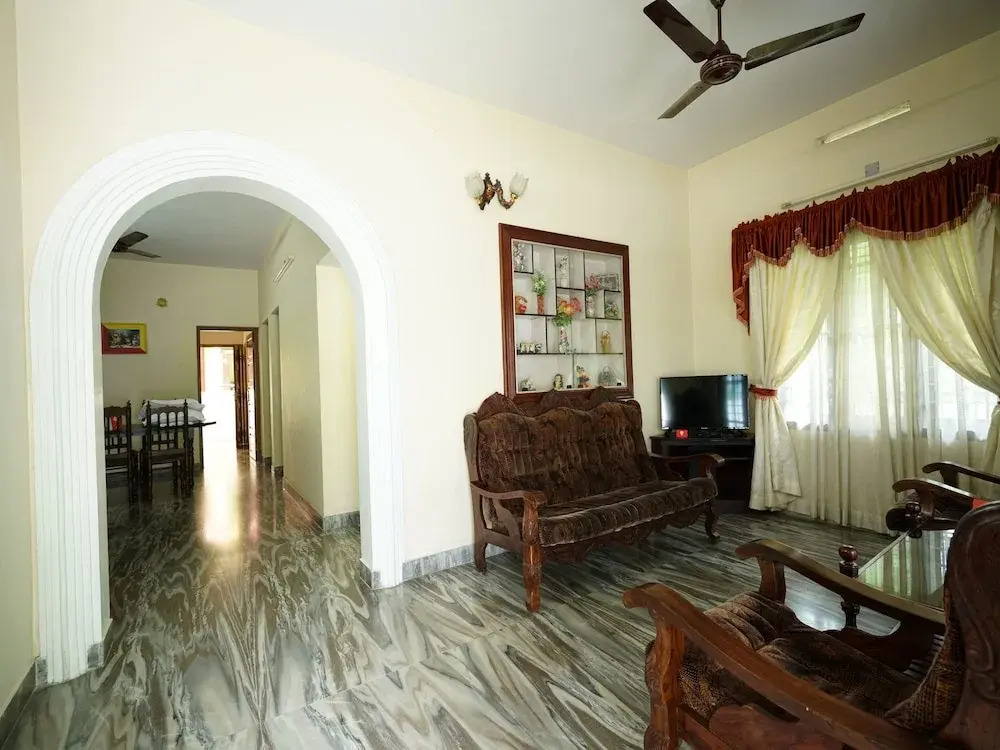Эрамаллур: OYO 14172 Home Green View Ernakulam Medical Centre