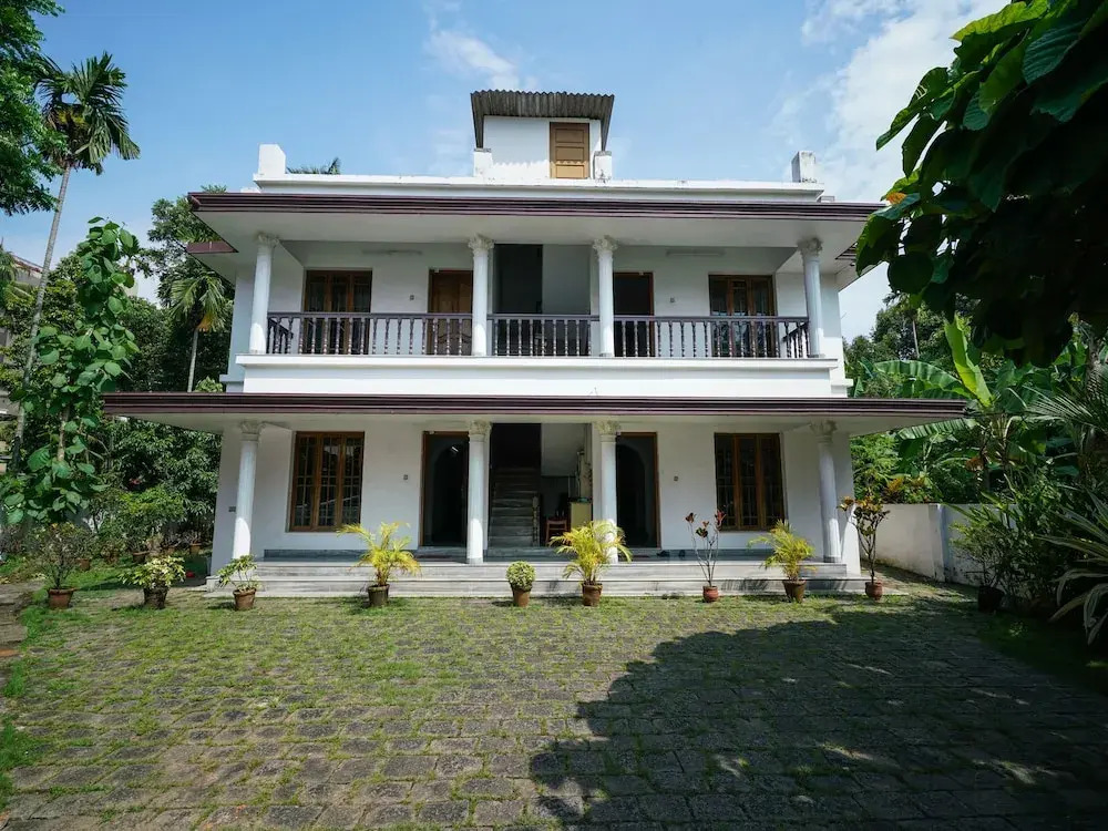 Эрамаллур: OYO 14172 Home Green View Ernakulam Medical Centre