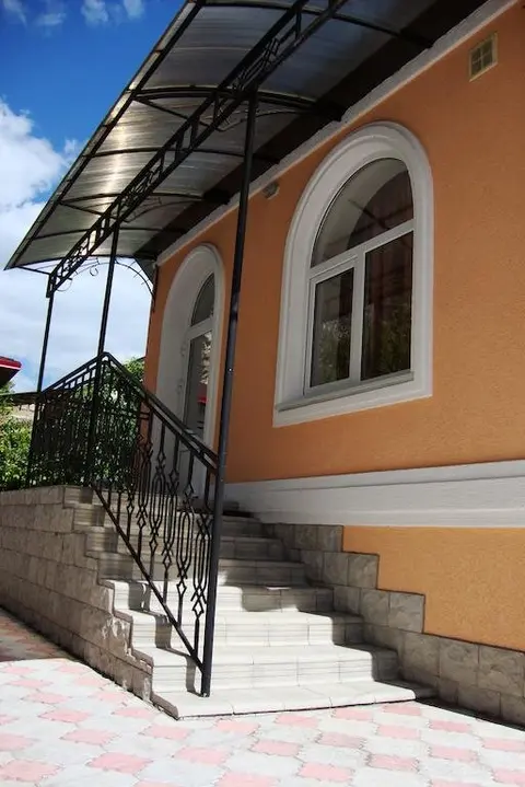 Бахчисарай: Esfane Guest House