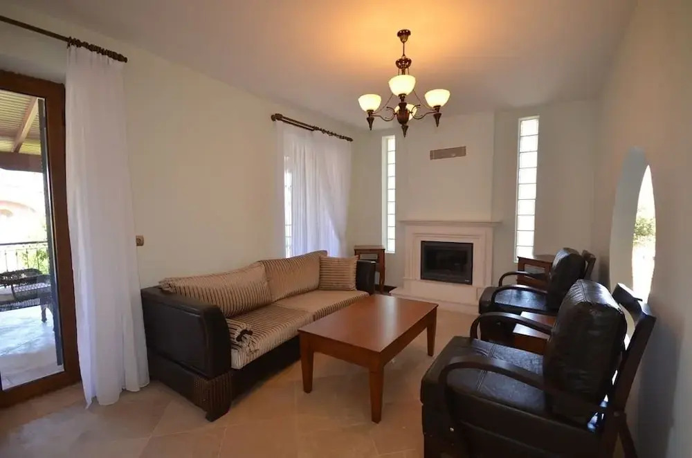 Исламлар: Villa Royal