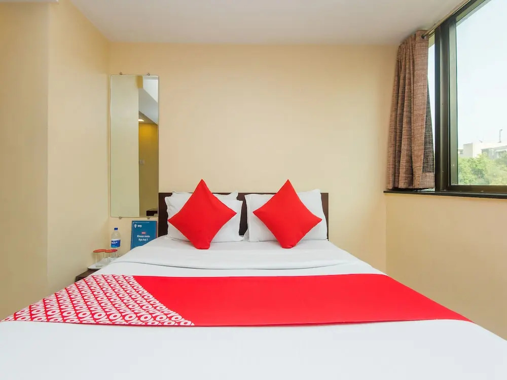 Мумбаи: OYO 4414 Artus Inn