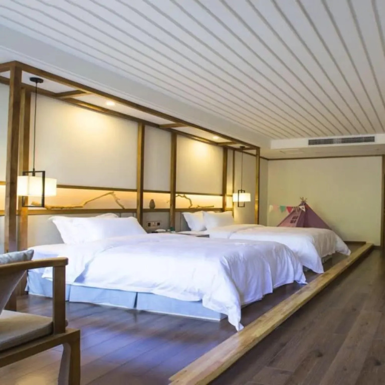 Яань: Floral Hotel · Yalanduo Garden Ya'an