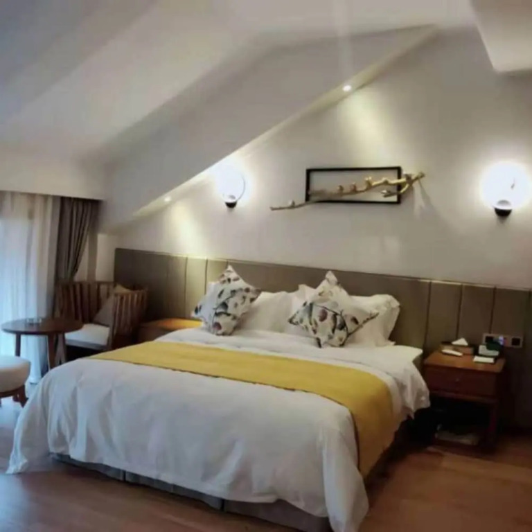 Яань: Floral Hotel · Yalanduo Garden Ya'an