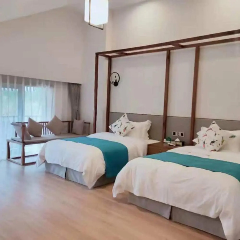 Яань: Floral Hotel · Yalanduo Garden Ya'an