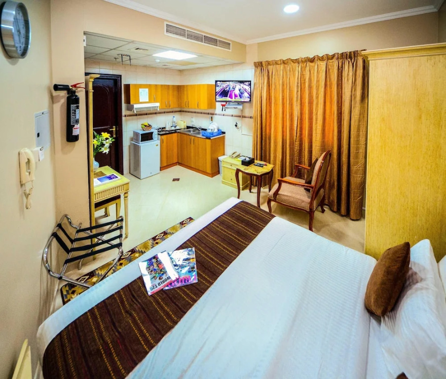 Шарджа: Al Khan Corniche Road Deluxe - 1 Br Apts