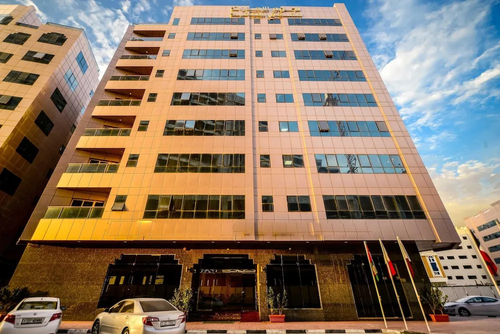 Шарджа: Al Khan Corniche Road Deluxe - 1 Br Apts