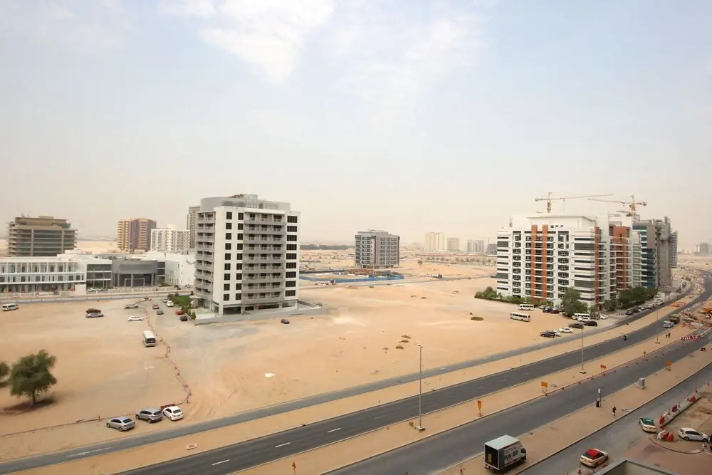 Дубай: Signature Holiday Home- Skycourt Tower F