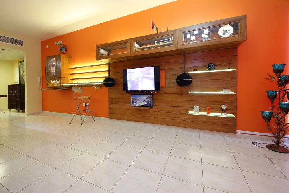 Дубай: Signature Holiday Home- Skycourt Tower F