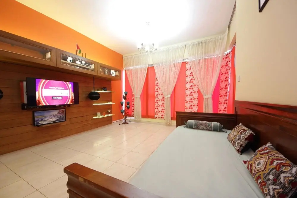 Дубай: Signature Holiday Home- Skycourt Tower F