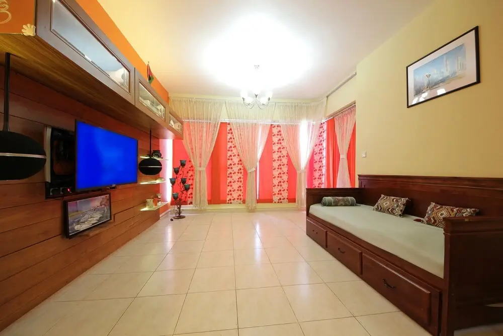 Дубай: Signature Holiday Home- Skycourt Tower F