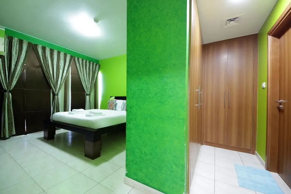 Дубай: Signature Holiday Home- Skycourt Tower F