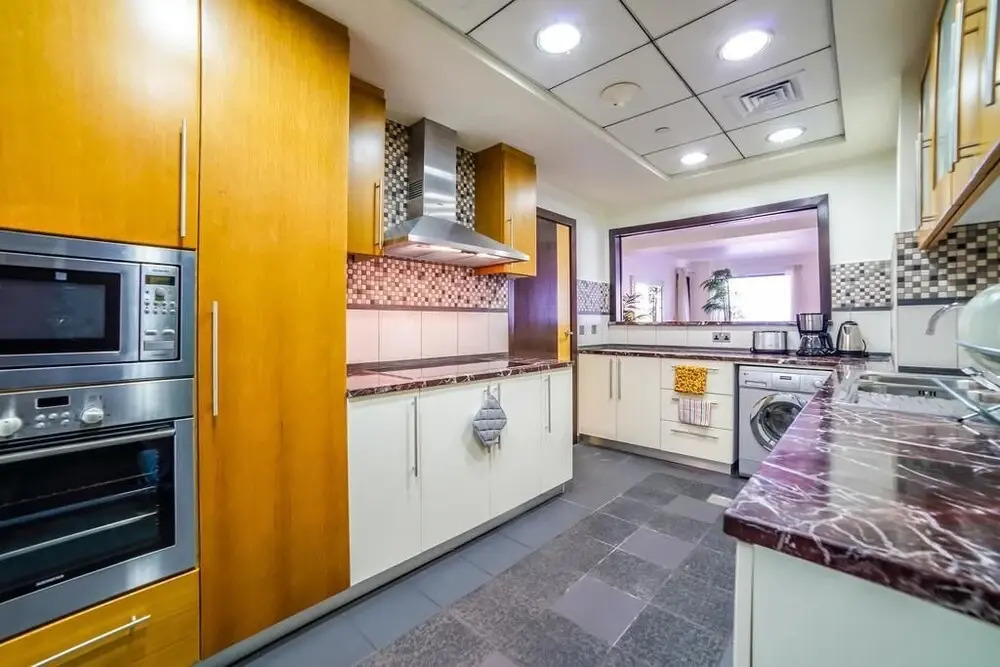 Дубай: Higuests Vacation Homes Murjan 4