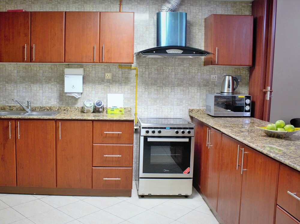 Дубай: A C Pearl Holiday Homes - Marina Stunning View on 55th Floor