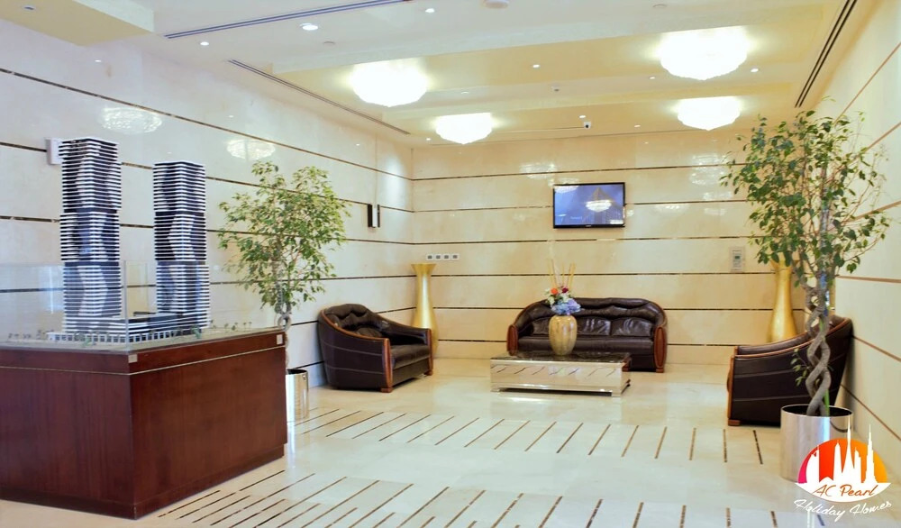 Дубай: A C Pearl Holiday Homes - Marina Stunning View on 55th Floor