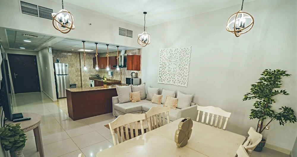 A C Pearl Holiday Homes - Bohemian Style on 58th Floor — фото 6
